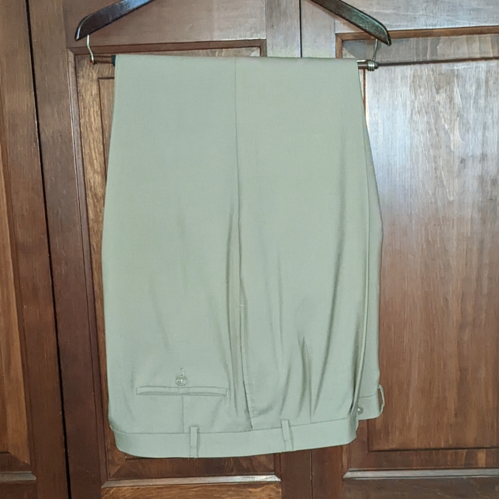 Dress Slacks. Lauren by Ralph Lauren. 42x32